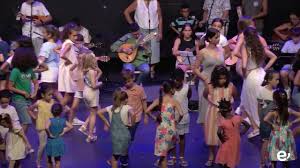 La Escuela de Folclore de Ingenio “Manolito Sánchez” clausura el curso  2023-2024