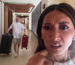 Cameron Burchett (@OLIV3TR33)