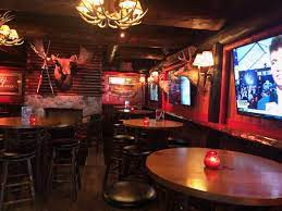 Glad to see them operating during covid. Camp Bar Milwaukee 2021 All You Need To Know Before You Go With Photos Tripadvisor