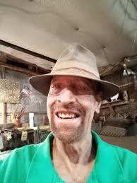 Headed to the dentist and for the record…it's tucked in.