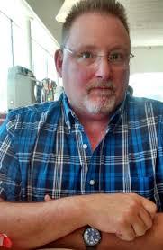 Larry Pettengill's Instagram, Twitter & Facebook