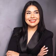 A list of New York Films or Series🍿🎬🎞️🙏🏻👏 To watch with the family ❤️