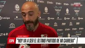 Javier Pinola anunció su retiro entre lágrimas: