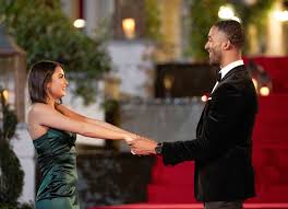 Buzzfeed staff, australia keep up with the latest daily buzz with the buzzfeed daily newsletter! Matt James The Bachelor 2021 Winner Hasn T Leaked And There S A Good Reason Why