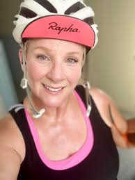 Is it possible to walk or bike to Coast from Coligny?