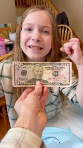 Jannie Ross's Instagram, Twitter & Facebook