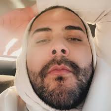 Best build hands down. He can do everything ✓