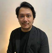 Harvey Vasquez's Instagram, Twitter & Facebook