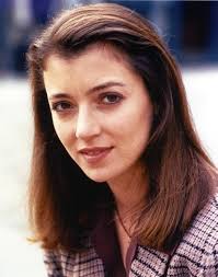 Amazon.com: Mia Sarah Movie Poster (16 x 20): Posters & Prints