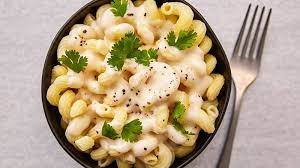 How To Make Pasta In The Microwave Pasta Dishes Recipes Microwave Pasta
