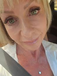 I love when people compliment my eyes 👀