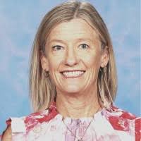 300+ perfiles de «Witham»