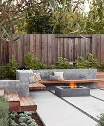 Hardscaping 101 Poured In Place Concrete Gardenista Modern Outdoor Patio Small Backyard Landscaping Small Backyard Gardens