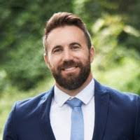 Stephen Waite's Instagram, Twitter & Facebook