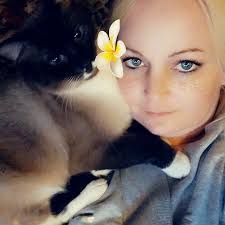 Tabitha Baird's Instagram, Twitter & Facebook