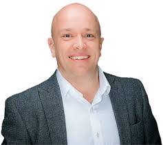 Alex Smale's Instagram, Twitter & Facebook