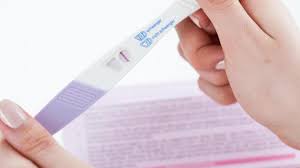 Des monats fällig ist, können sie den test frühestens am 10. Positiv Oder Negativ Schwangerschaftstest Ist Nur Fur Kurze Zeit Aussagekraftig Augsburger Allgemeine