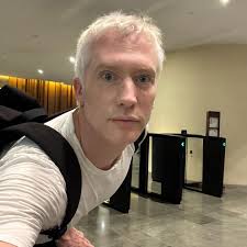 Vincent GUY-RAFFIN (@bygats) • Instagram photos and videos