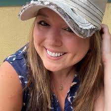 Zen Greenlee's Instagram, Twitter & Facebook