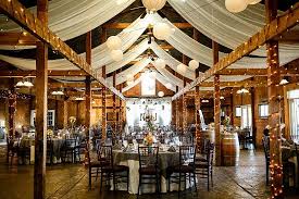 Learn more about barn wedding venues in virginia beach on the knot. Rustic Virginia Barn Wedding 3 550x366 Traditional And Rustic Virginia Wedding Reception Natalie Rustic Barn Wedding Fall Barn Wedding Virginia Wedding Venues