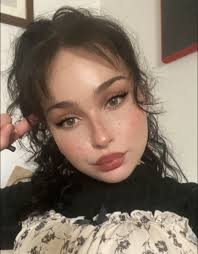 Couple seeking shared home in Perth suburbs