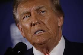 Trump's White House Medical Unit Allegedly Dispensed Drugs to Ineligible  Staff