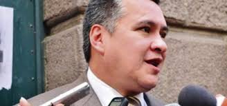 Confirman que el administrador del aeropuerto de El Alto tiene 3 procesos  penales pendientes