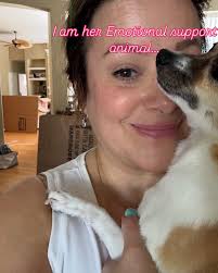 Moving is crazy y'all! All in one day, I have laughed, cried, prayed,  counted blessings! #lovehsn