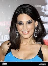 Dora Carnes's Instagram, Twitter & Facebook