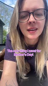 Tiffany Shepherd's Instagram, Twitter & Facebook