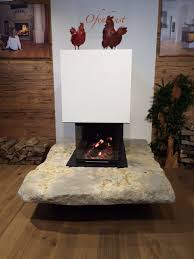 Moderner Heizkamin Mit Einer Wachenzeller Dolomit Natursteinbank Moderner Heizkamin Naturstein Natursteinbank Feuerbank Feuerban Heizkamin Kamin Grundofen