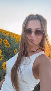 Лови Момент Поки Чай Не Охолов Скачати