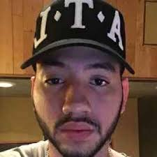 Edgar Machuca's Instagram, Twitter & Facebook