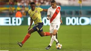 Ab 50€ portofrei, versand innerhalb 24h, 100 tage retoure, über 1 mio. Peru Vs Colombia Paolo Guerrero Se Saco A 2 Defensores Colombianos Pero No Pudo Superar A David Ospina Video Rpp Noticias
