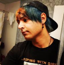 Id stay if this was a hair color group but i guess it's not my bad homie