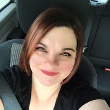 Renee Rutherford's Instagram, Twitter & Facebook