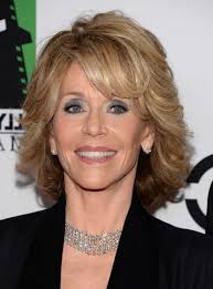 Fasjonable hårklipp, frisyrer og styling høsten 2024 (160 bilder)