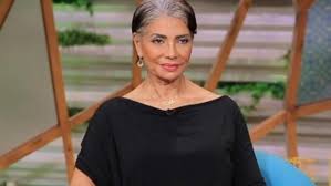 وذكرت مصادر اعلامية ان حاتم علي توفي بشكل مفاجئ، فيما رجحت الانباء انه تعرض الى ازمة قلبية ادت الى وفاته. Ø§Ù„Ø¨ÙˆØ§Ø¨Ø© Ù†ÙŠÙˆØ² Ø³ÙˆØ³Ù† Ø¨Ø¯Ø± Ø¹Ù† ÙˆÙØ§Ø© Ø§Ù„Ù…Ø®Ø±Ø¬ Ø­Ø§ØªÙ… Ø¹Ù„ÙŠ Ø®Ø¨Ø± ØµØ¹Ø¨ Ø¬Ø¯ Ø§