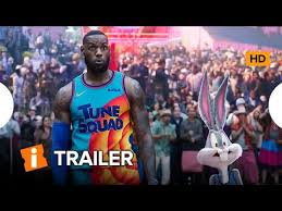 Um novo legado, o campeão da nba e ícone mundial lebron james embarca em uma aventura épica, que combina animação e live ac. Space Jam Um Novo Legado Gets A Nice Poster A New Trailer Will Be Released Today Designer Women