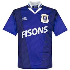The first team in association football history to adopt a star was juventus, who added one golden star with five points in the team's shirt, after italian football federation (figc) approval, in 1958 to represent their tenth italian football championship and serie a title, at the time, the new national record. Ipswich Town Trikots T Shirts Beflockungen Mehr Von Subside Sports