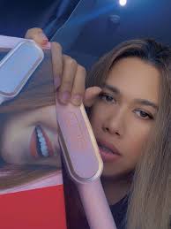 Yeng Lim (@yenglim28)