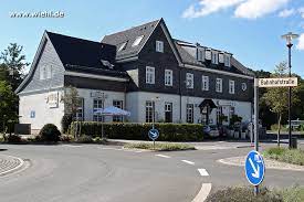 Oulfa met à votre disposition tous les options single wohnung wiehl nécessaires pour vous permettre de rencontrer des milliers de célibataires hommes et femmes : Stadt Wiehl Bew Wohnungen