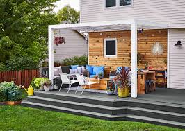 I recently built a 2 tone deck. How To Pick Deck Stain Colors To Transform Your Outdoor Living Space Better Homes Gardens