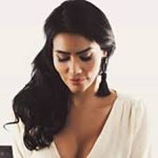 Jasmin Navarro's Instagram, Twitter & Facebook