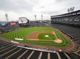 BREAKING: The Chicago White Sox home opener will have to wait a day. The  team announced late Wednesday morning that the home opener against the Toronto  Blue Jays at Rate Field, originally