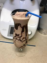 Iced Chocolate Frappe Recipe Chocolate Frappe Recipe Chocolate Drinks Frappe Recipe