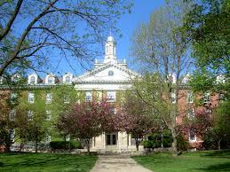 Glt S Grow Finding Inspiration On The Isu Campus Wglt