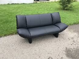 Sofapolster aufarbeiten, sofas restaurieren, sofas neu beziehen oder komplette sofas neu anfertigen. Neu Polstern Beziehen