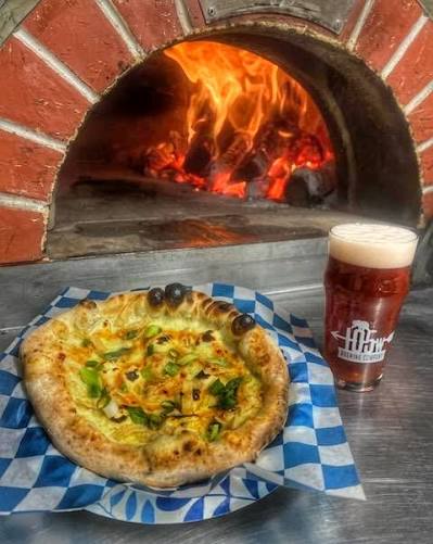 105 Pizza Co Food Truck — Restaurant food truck in Castle Rock, Colorado