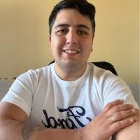 50+ perfiles de «Ignacio Quiroga»